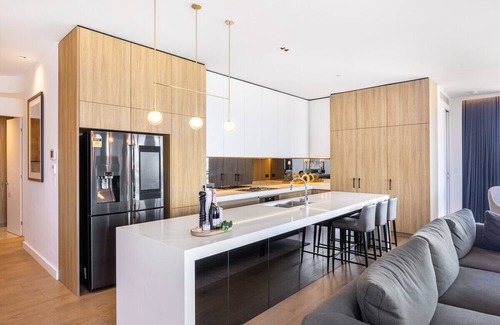 Newstead Apartment | View From the Top - Brand New 3BR Luxury Skyhome