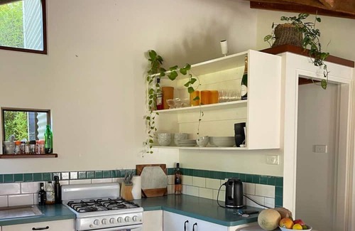 Suffolk Park Ski Chalet | Byron Bay beach escape