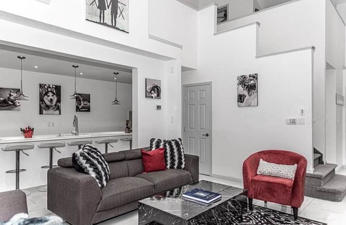 Lake Harmony House | Modern Spacious 3 level stunner in the heart of Big Boulder
