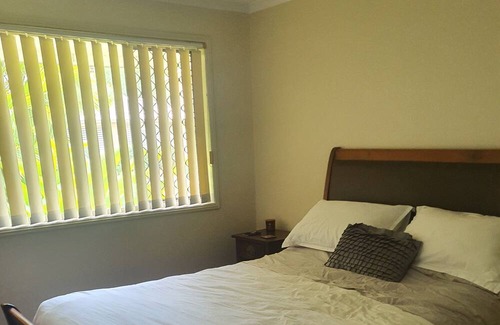 East Brisbane House | Traditional Queenslander in the south city precint of Brisvegas