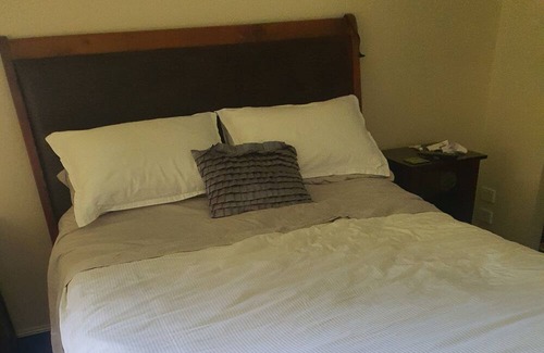 East Brisbane House | Traditional Queenslander in the south city precint of Brisvegas