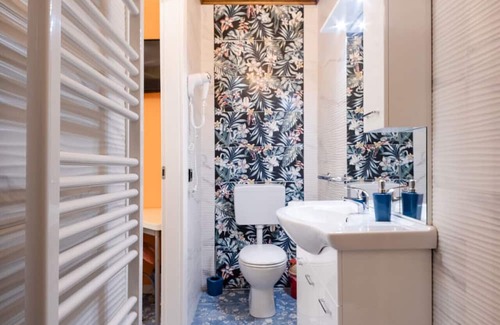 Est Apartment | Stanza Arancio - Villa Angelina - Pet Friendly