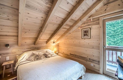 Meribel Villa | Apartment Lac de la Chambre Bleue