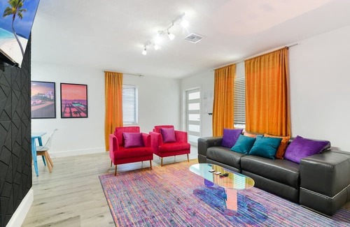 Parkside House | Cozy Home with Modern Comfort