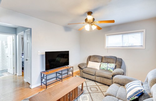 Milwaukee House | Milwaukee Home w/Fenced Yard: 9 Mi to Downtown!