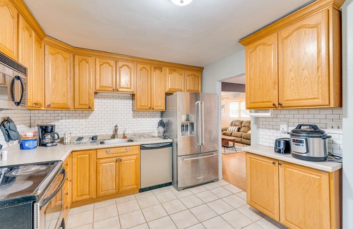 Milwaukee House | Milwaukee Home w/Fenced Yard: 9 Mi to Downtown!