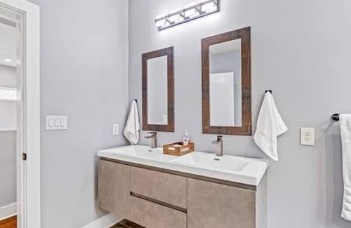 Durham House | Luxe Living Above the Clouds