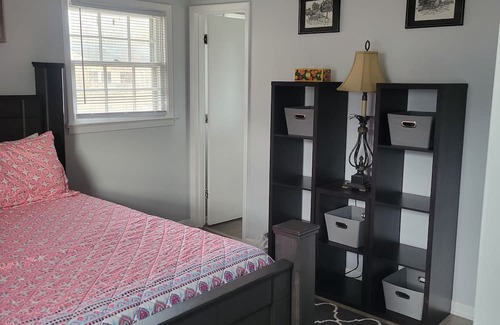 Goose Creek House | 2 Bedroom Retreat with Office and Gameroom