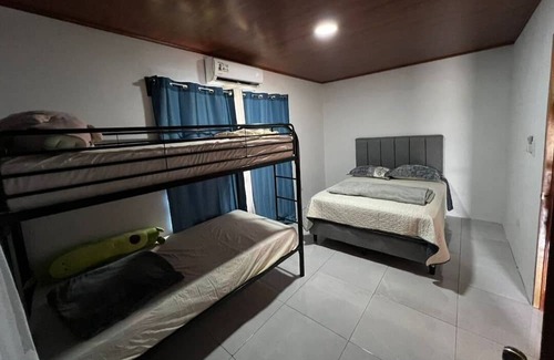 Puerto Jimenez House | Casita en Pueblo Costarricense muy Linda y Segura Pura Vida