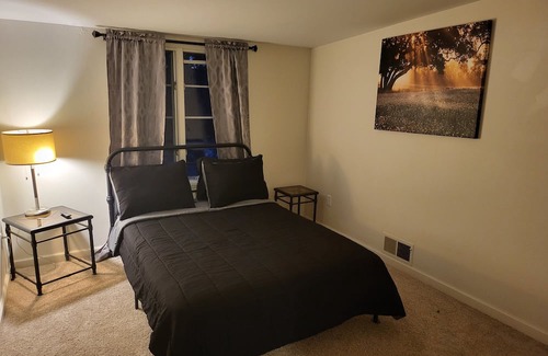 Alliance House | Relax with Indoor heated Saltwater Pool & Jacuzzi.