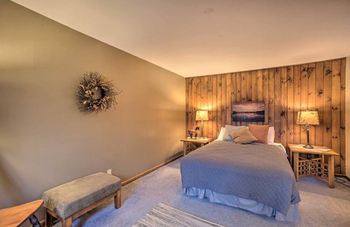 Florissant Cabin | Dawn of Hope Double Room