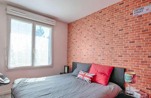 Chatillon Apartment | Homerez - Nice appartement for 4 ppl. with balcony at Châtillon