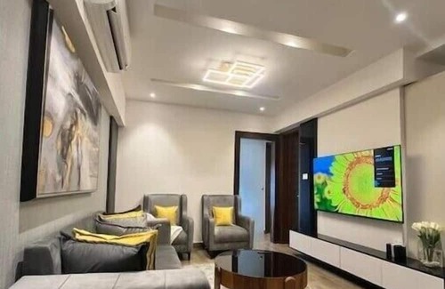 Osu Apartment | The DoubsGray Suite - A Luxury Haven