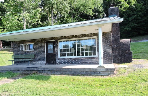Malaga Cabin | Cheaper Than Therapy Cabin