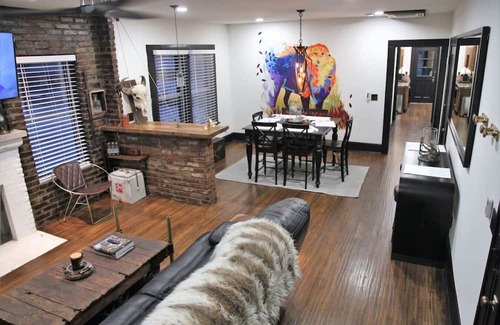 Maple Ridge Apartment | Bison Flat - Redefined Urban Luxury