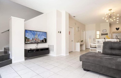 Bellavida House | 3BD Cozy Townhome Bella Vida Resort Pool & BBQ