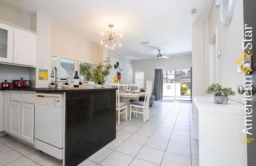 Bellavida House | 3BD Cozy Townhome Bella Vida Resort Pool & BBQ