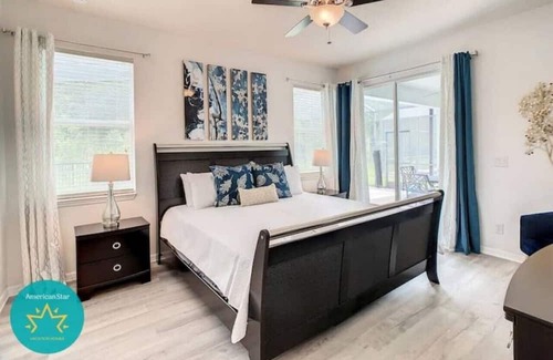 Bellavida House | 4BD| Near Disney| Private Pool & Hot Tub