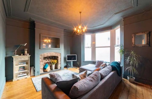 Sefton Park House | 4-Bed home near Sefton Park