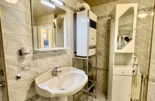 Wittau Apartment | Traum Apartment mit Pool + Balkon
