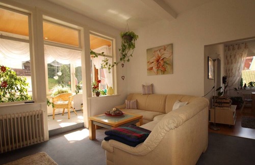Braunlage Apartment | Emil's Bergli - Ferienwohnung "emil`s Bergli"- Geräumige Wohnung mit Platz für 6 Personen