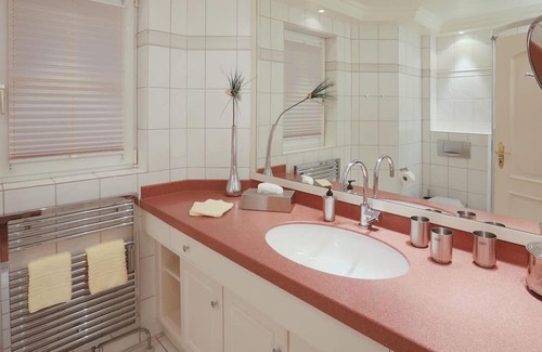 Morsum Apartment | NEU 2024 - Watt & Kliff 1 - Exklusive Luxus-ferienwohnung am Wattenmeer: Ihr Hideaway in Morsum