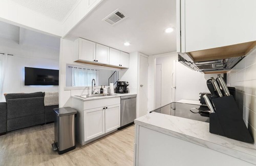 Stonehedge Estates House | Chic Home W Austin 5 min from dt