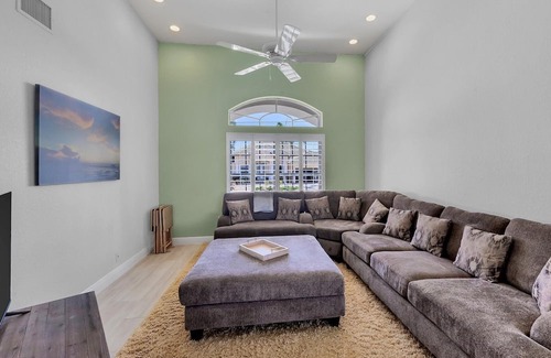 Burnt Store Isles Apartment | 3 Bedroom House 728836 by Houzlet