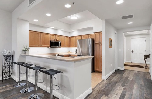 Burnt Store Marina Apartment | 3 Bedroom Condo 728652 by Houzlet