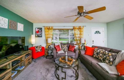 River District Apartment | 2 Bedroom 796447 by Houzlet