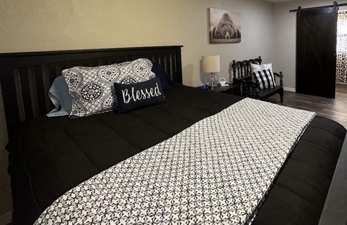 Ponca City House | The Farm Annex