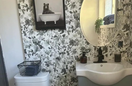 Chemainus Apartment | Long Ears Acre