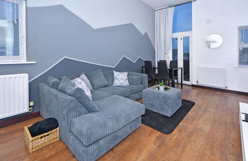 Stoke-on-Trent Apartment | Cute and Cosy Keeper's Place