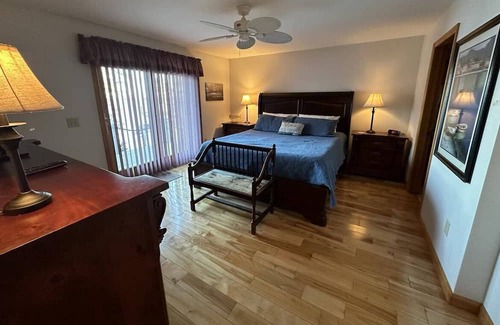 Perry House | 45th Parallel Oceanfront! Spend your vacation on the ocean and in the woods!