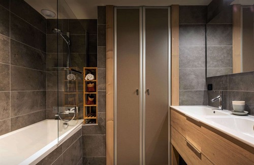 Les Gets Apartment | Les Doliges - Les Gets village apartment for 10 near lifts - OVO Network