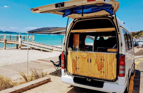 Tauranga House | 🌞LUXURY CAMPERVAN RENTAL: ESCAPE DAMP TENTS AND HASSLE FOREVER! SLEEPS 2.