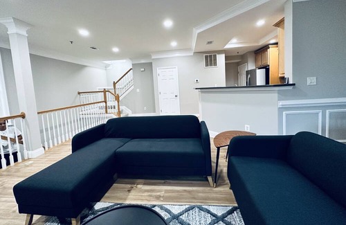 Groveton Apartment | Stunning 3BR Apartment. Peaceful & Quiet!