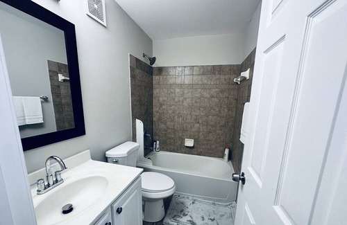 Groveton Apartment | Stunning 3BR Apartment. Peaceful & Quiet!