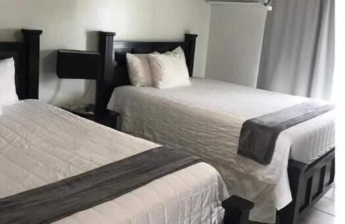 Jimmy Hill Apartment | Crab suite Ocean Front Exuma Palms Resort!