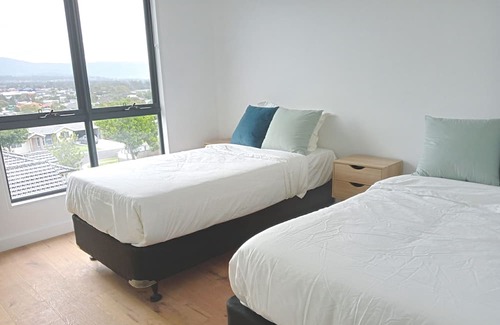 Blackbutt House | Modern Three Bedroom Townhouse at Shellharbour