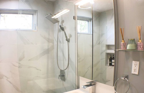Mission Terrace House | Cozy Home 911 Mbps Parking/BART DT 8min