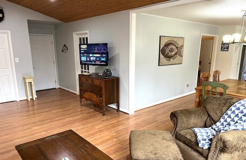 Hickory House | Relax at Pretty Point on Lake Hickory with amazing lake views throughout house!