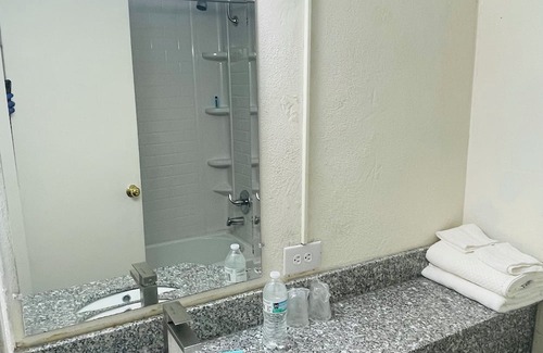 Gainesville Hotel | Georgianna Motel