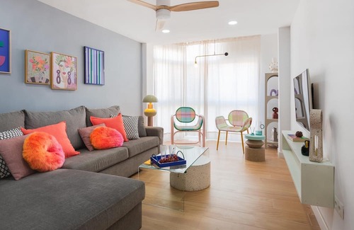 La Goleta Apartment | Bright and well-equipped apartment in the center