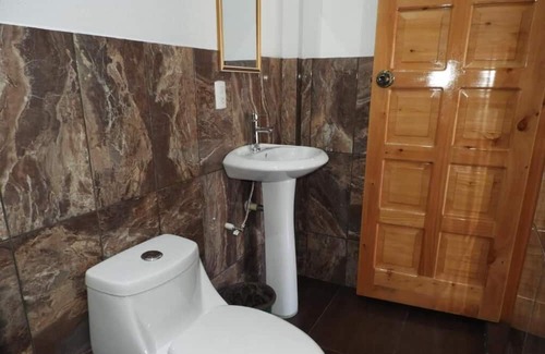 San Pedro La Laguna Hotel | Hotel Adulam