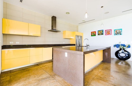 Marbella House | LUNA LUXURY VILLA w/Pool & Concierge!n