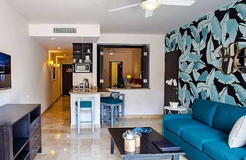 El Medano Ejidal Apartment | Corazón Cabo Resort & Spa: One Bedroom Deluxe Suite: The best location in Cabo!!