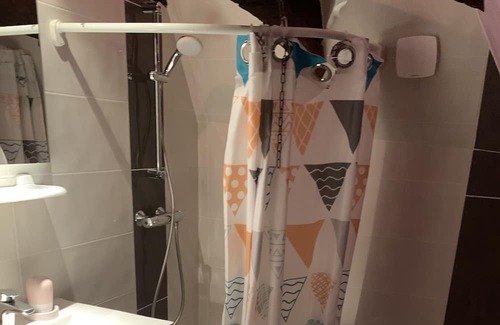 Carennac House | Vrbo Property