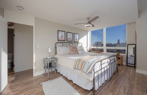 Downtown Omaha Condo | Sedona Sunrise Condo, Located In Midtown Omaha! 5 Mins to Blackstone & Downtown