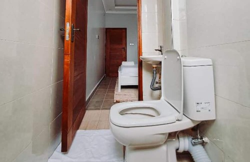 Nyeri Bed & Breakfast | Robins Den
